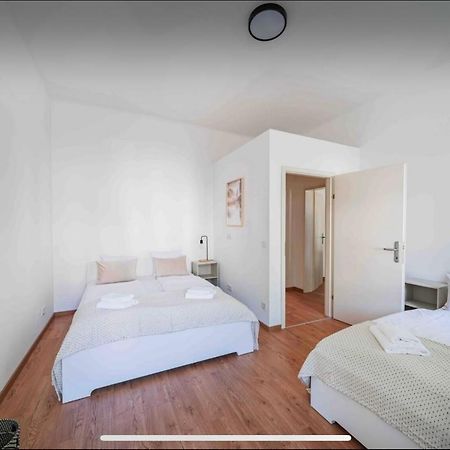 Apartments Next To Schoenbrunn Vienna Luaran gambar