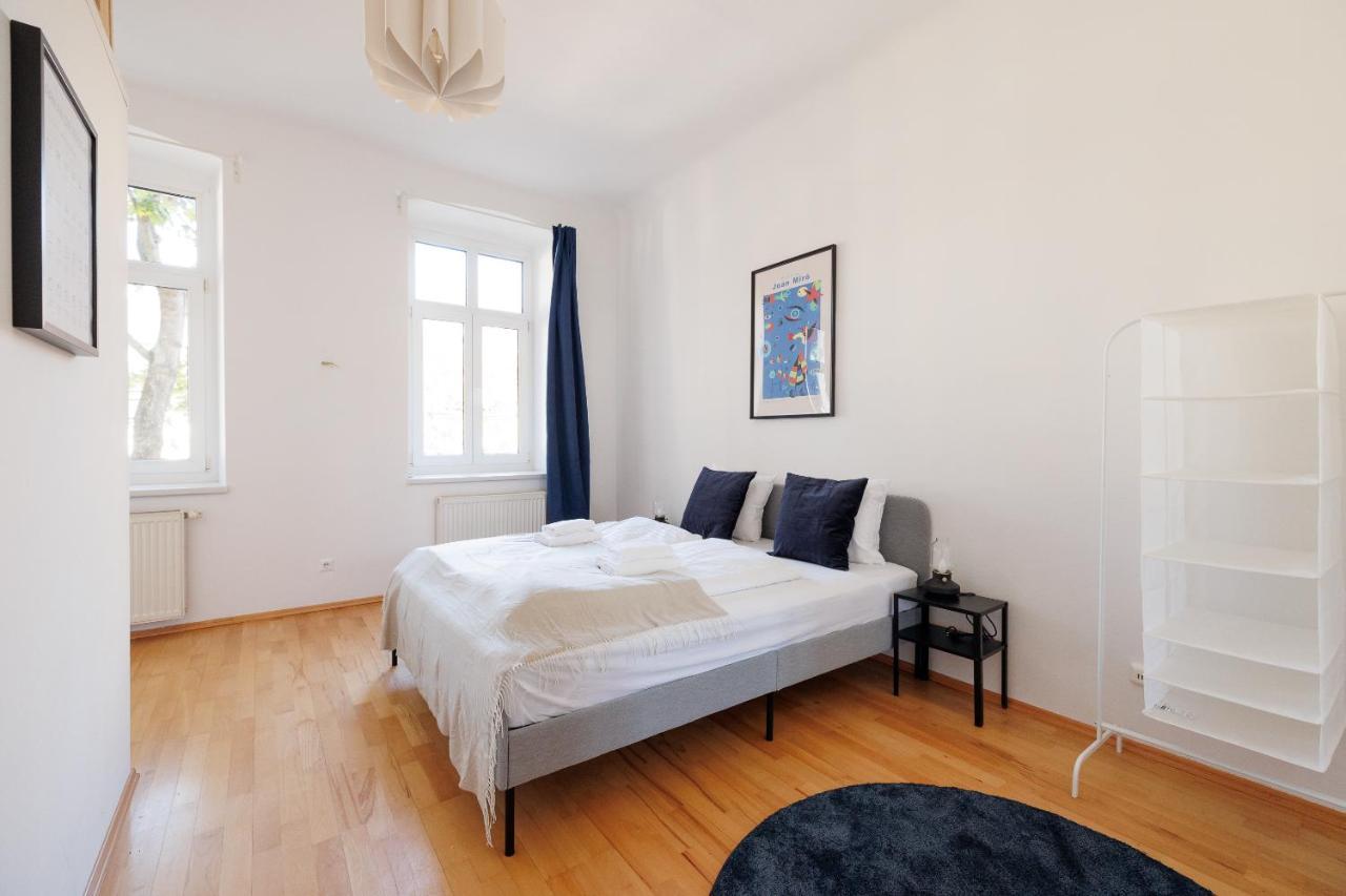 Apartments Next To Schoenbrunn Vienna Luaran gambar